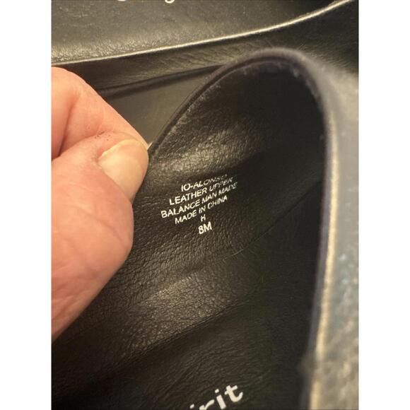 Women’s Easy Spirit Alonso Black Leather Slip On Shoes Size 8 M - Picture 6 of 8